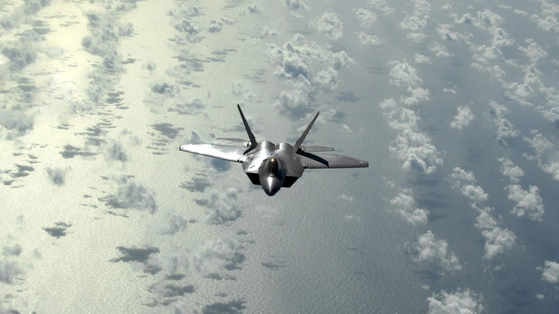 巴黎圣日耳曼集中引援，打造星光熠熠的阵容，巴黎圣日耳曼新引进的队员