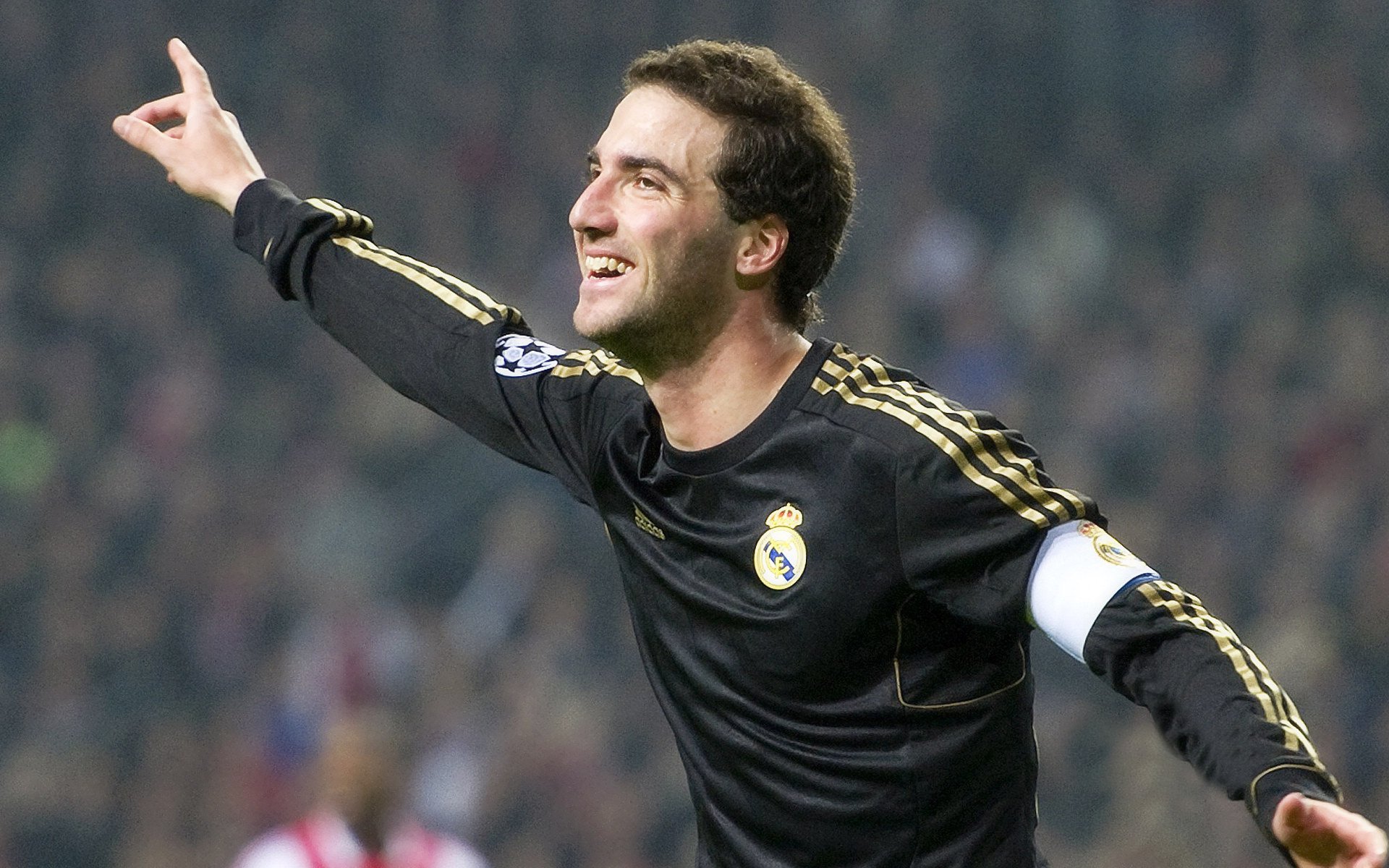 开云真人娱乐官网-“尼古拉斯·桑特基的全面进攻表现，推动阿根廷美洲狮队步入世界强队行列”